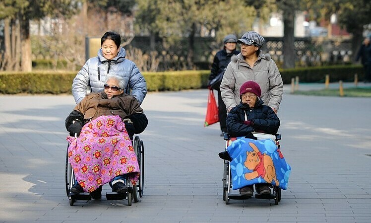 BA MẸ NÊN CẦN ĐƯỢC NGHĨ NGƠI